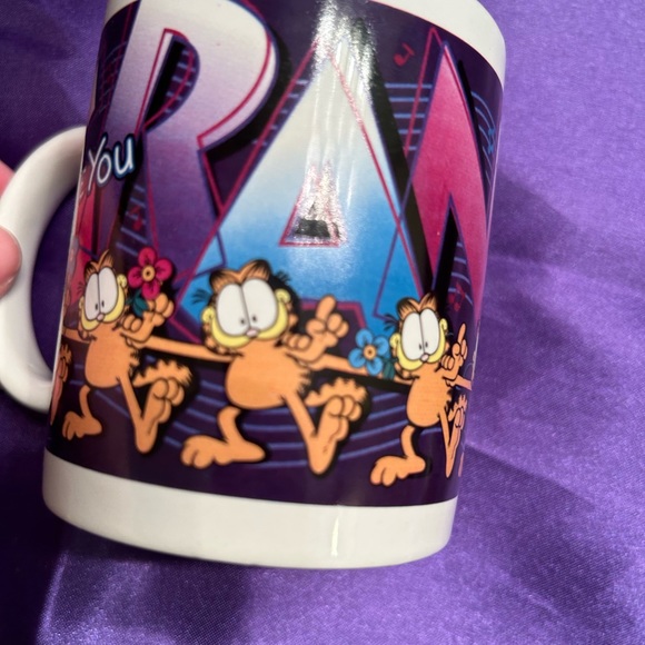 VTG Ceramic Garfield I love you Grandma coffee mug. Dated 1998. - Picture 8 of 8